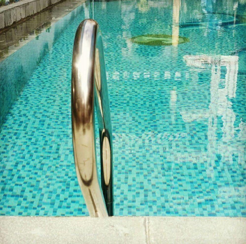 Jiny Tran Hotel Duong Dong  ภายนอก รูปภาพ